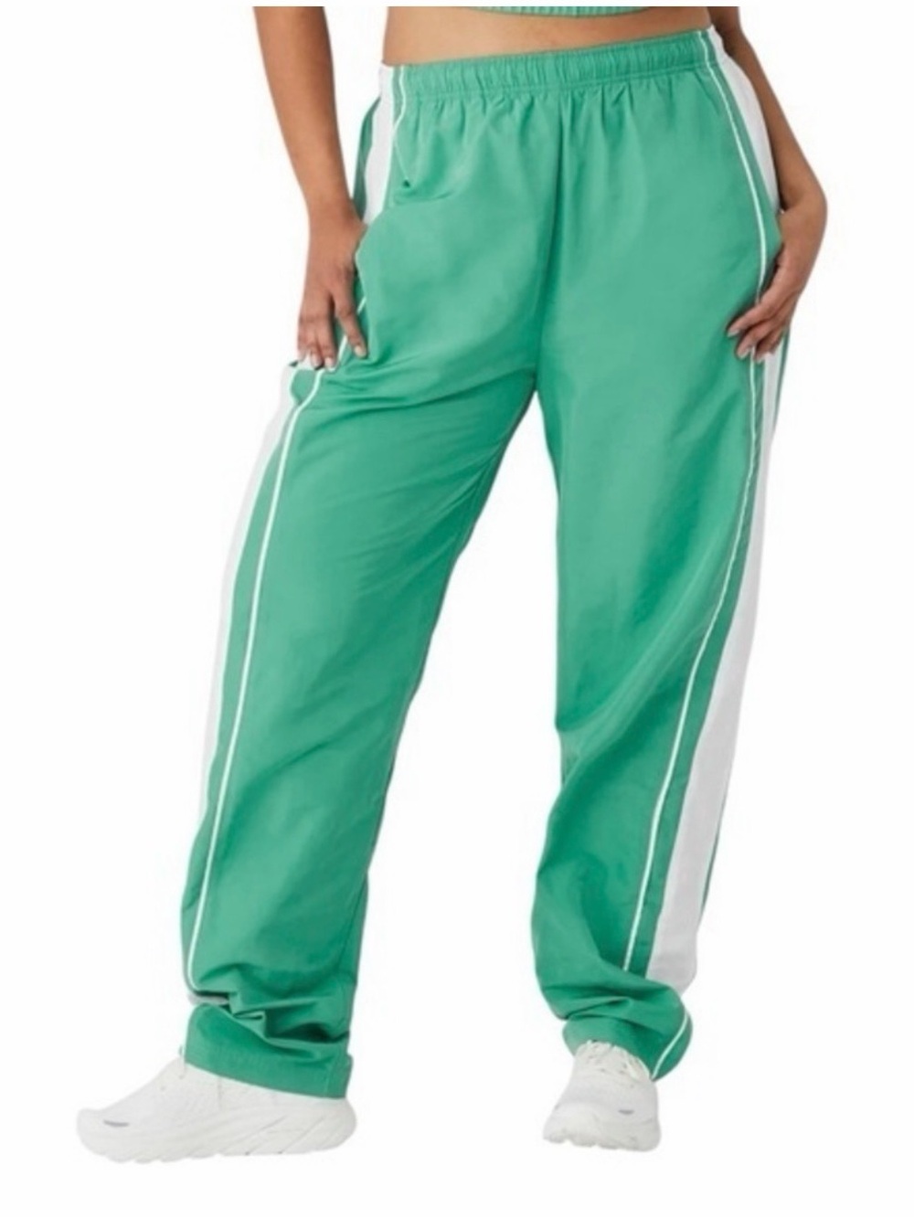 Alo Race Track Pants - Lettuce